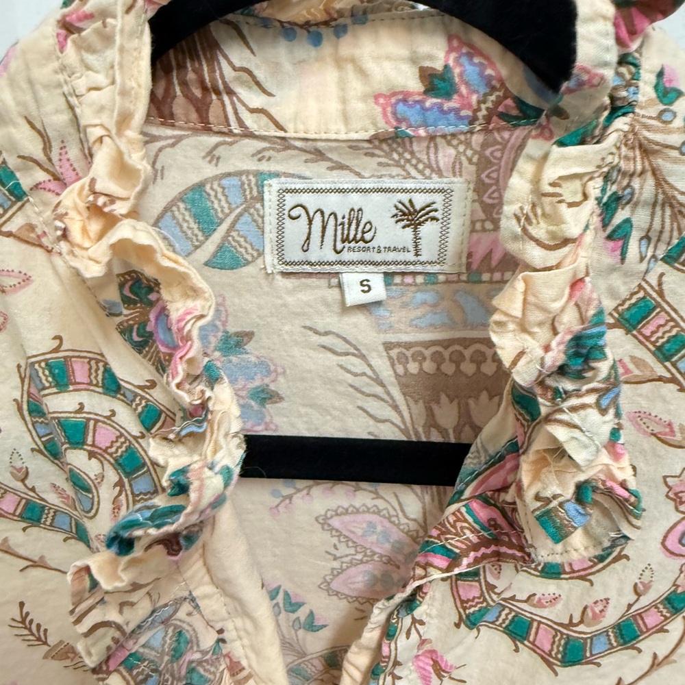 Mille Resort & Travel Pattern Button Down Ruffle Blouse - Picture 3 of 11